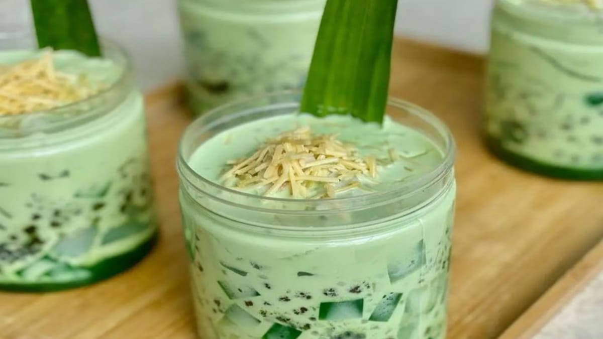 Es Buko Pandan: Lezatnya Hidangan Penyegar untuk Berbuka Puasa, Simak Cara Membuatnya!