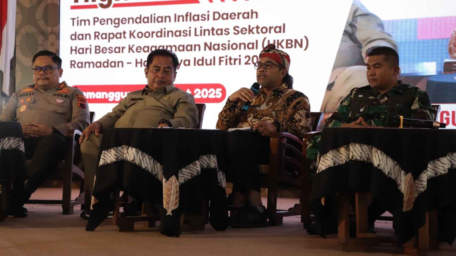 Jelang Lebaran, Bupati Temanggung Pastikan Pasokan Aman dan Waspadai Perang Sarung!