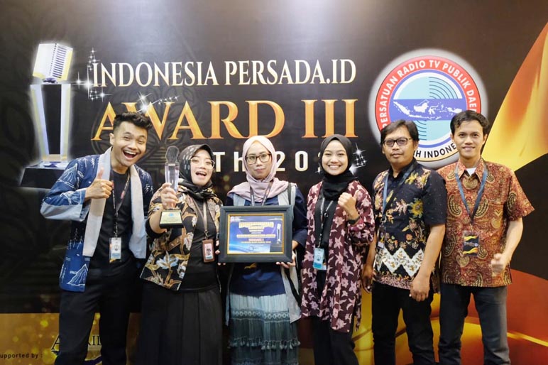 eRTe FM Raih Penghargaan Terbaik Radio Ramah Anak dalam Indonesia Persada.ID Award III Tahun 2022