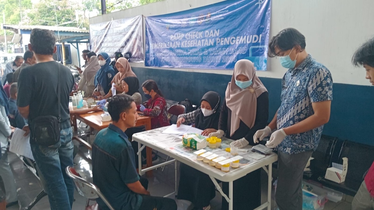 Tes Urine Mendadak! BNN Temanggung Periksa Sopir Angkutan Umum Jelang Libur Nataru