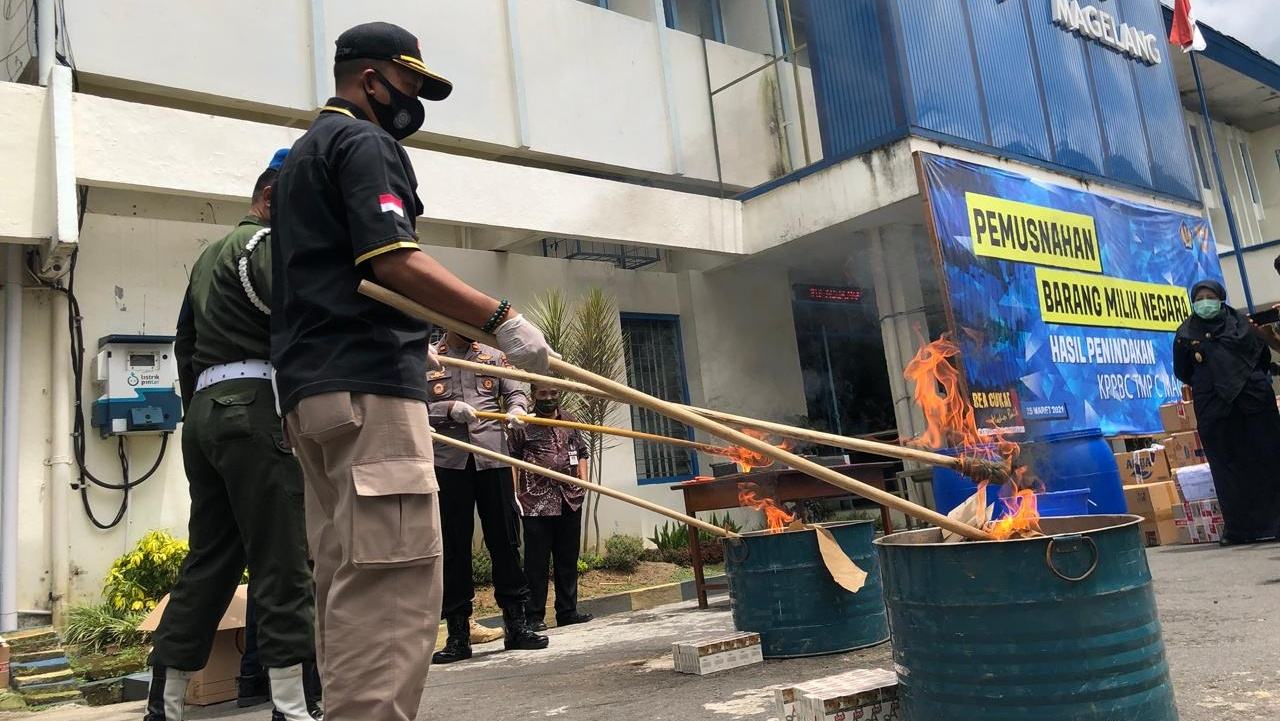 Rokok Ilegal Menjamur di Magelang, Negara Terancam Rugi Miliaran Rupiah