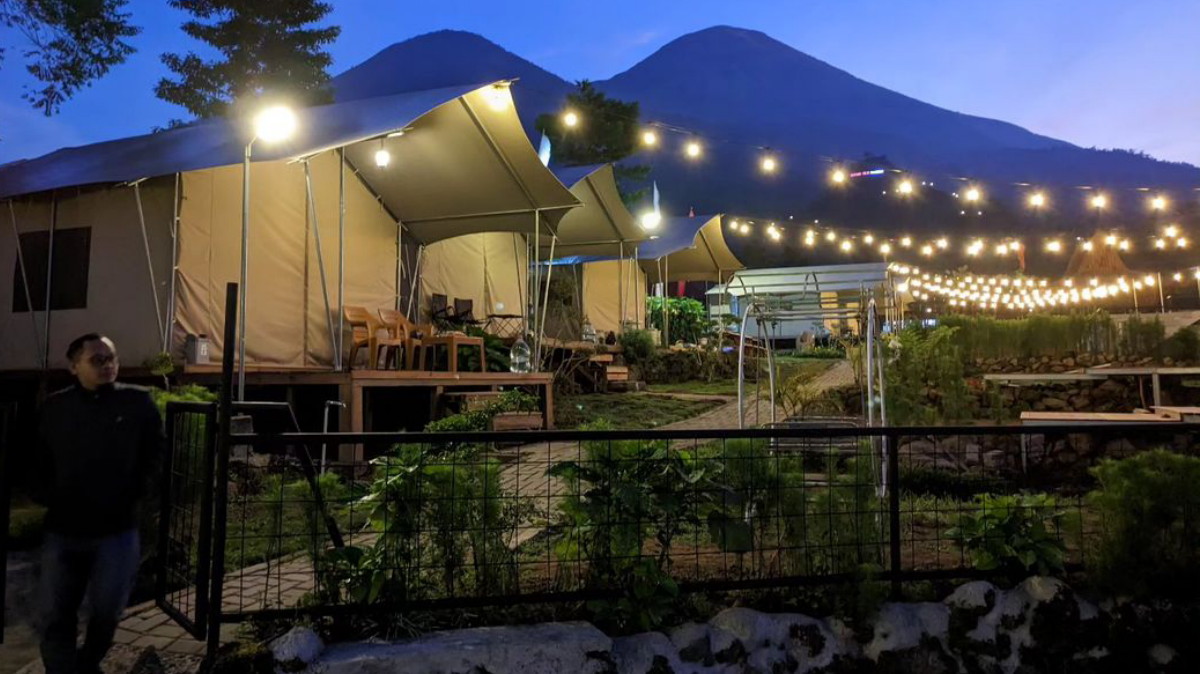 The Moby Park, Spot Glamping Paling Murah dan Cantik di Wonosobo Dengan View Sindoro yang Memanjakan Mata