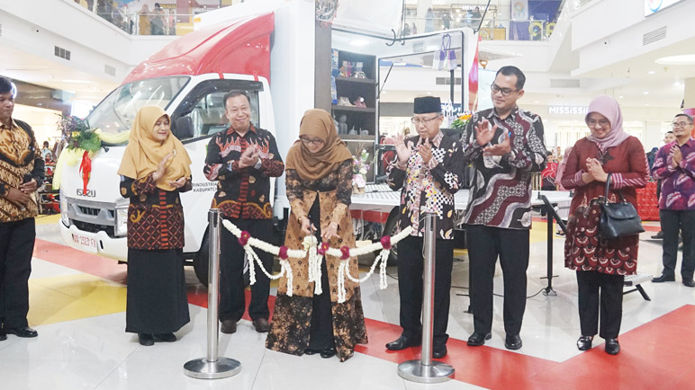 Kabupaten Magelang Punya Mobil Pameran Hasil IKM