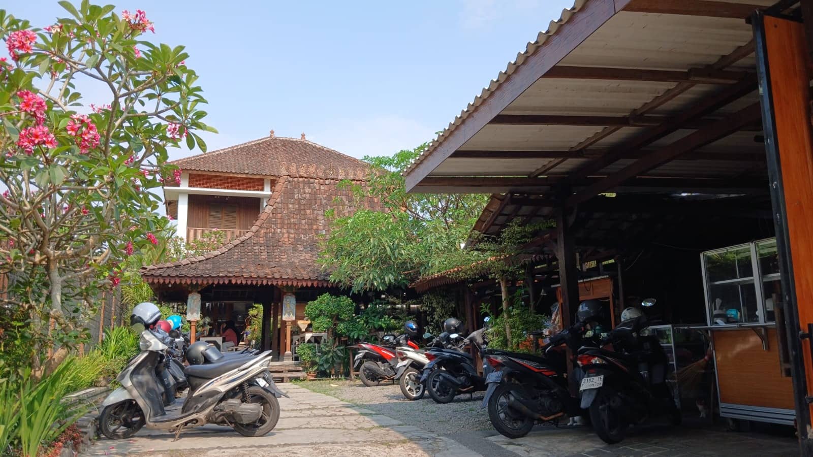 Berburu Tempat Nugas Murah di Magelang, Kedai Omah Boto Tawarkan Menu Mulai Rp3.000