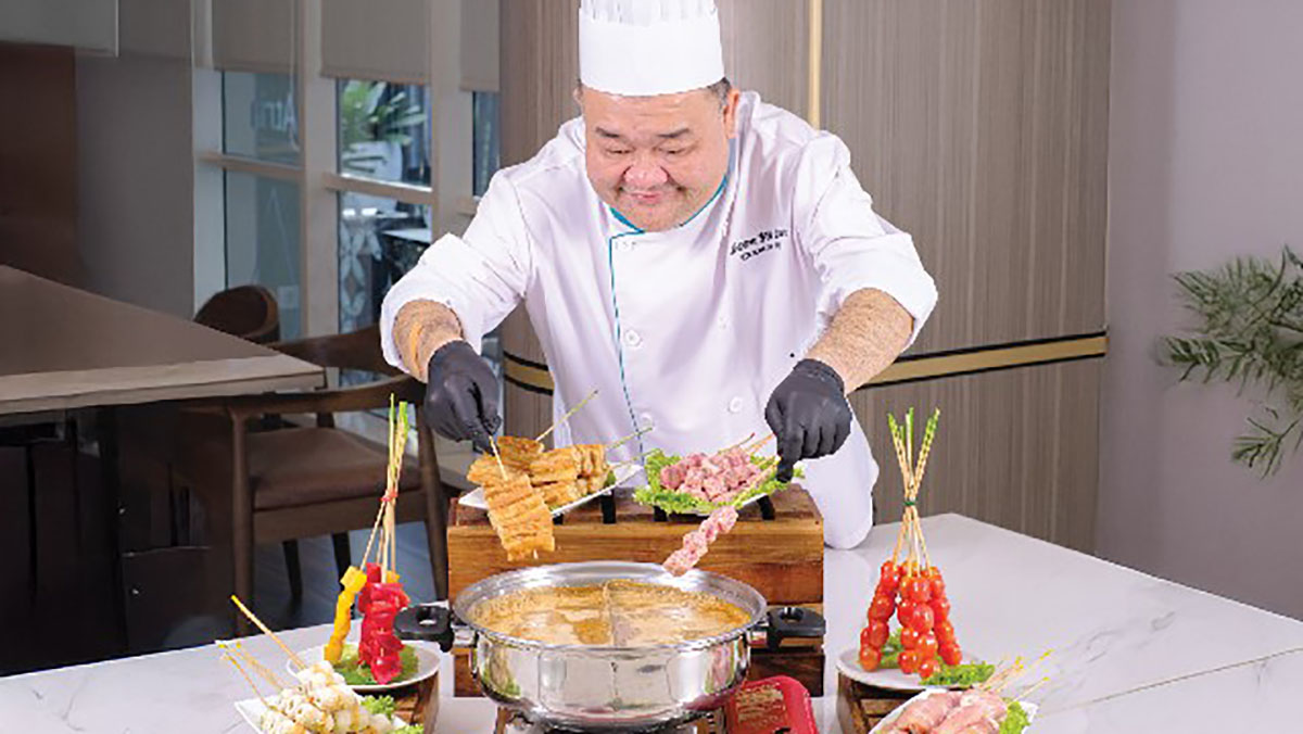 Sate Celup, Pengalaman Kuliner Baru yang Hangat di Hotel Atria Magelang