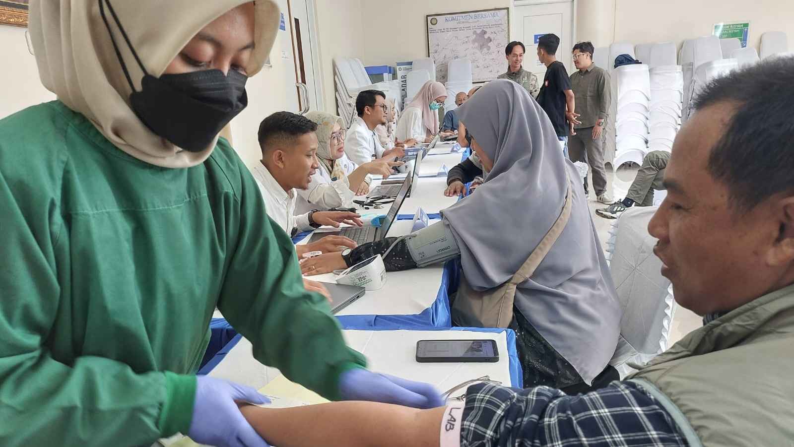 Cek Kesehatan Gratis Bagi Wartawan Wonosobo, Mayoritas Massa Ototnya di Bawah Standar