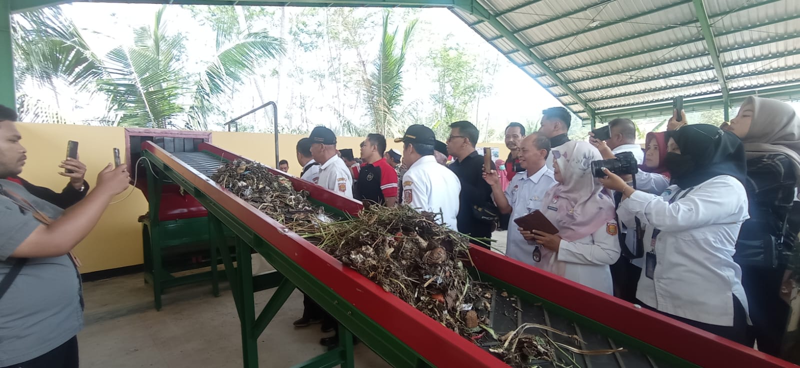 Desa Sukoharjo Wonosobo Kini Miliki Alat Pencacah Sampah Spek Terbaru