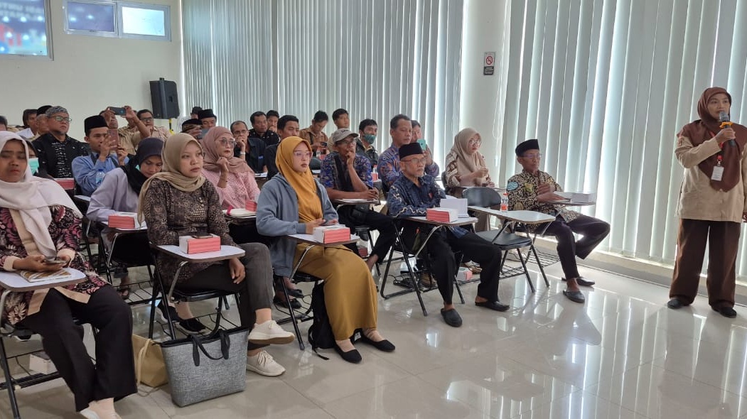 Takmir Masjid dan Petugas Desa di Purworejo Dilatih Pemulasaran Jenazah