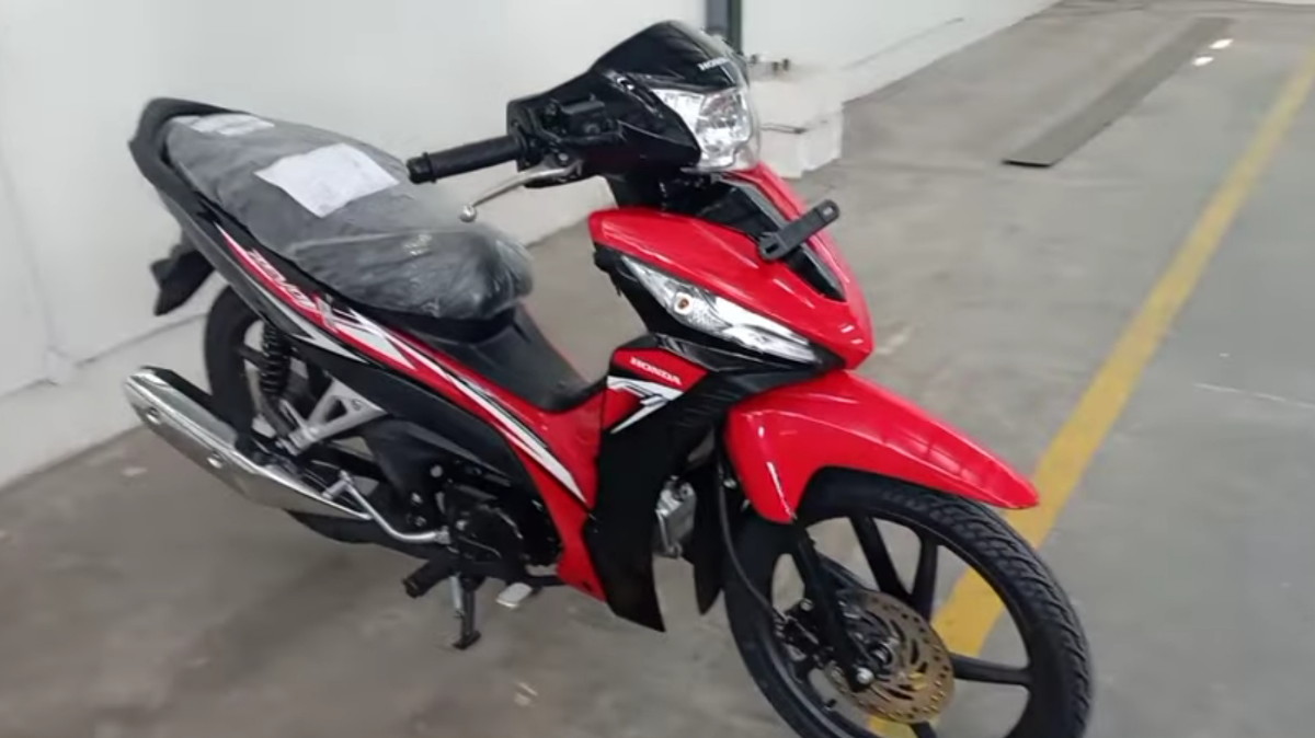 Paling Pas! Honda Revo X Terbaru 2024, Solusi Motor Bebek Murah dan Irit BBM Cocok Jadi Teman Cari Cuan