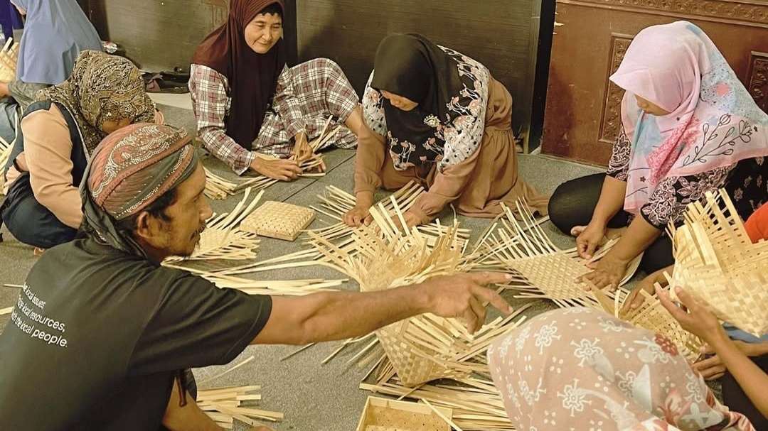 Tradisional Art Space Magelang, Belajar Membuat Batik Hingga Gerabah!