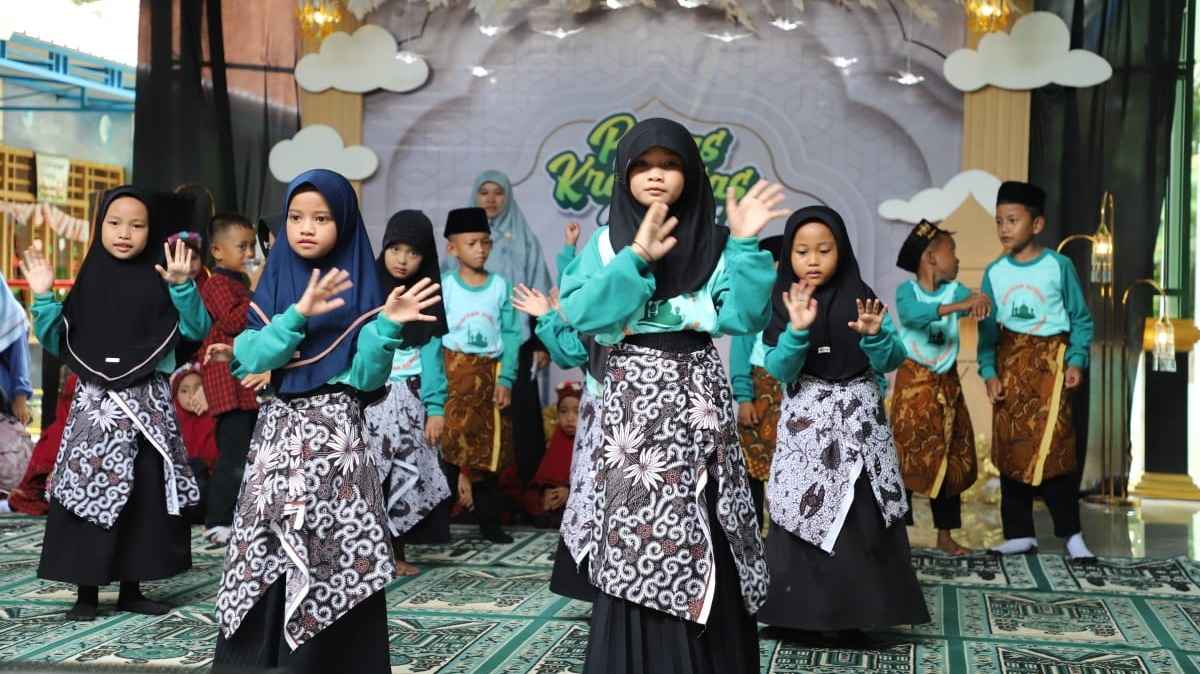 Wabup Purworejo Hadiri Wisuda Khotmil Qur’an, Tekankan Pendidikan Agama Sejak Dini!