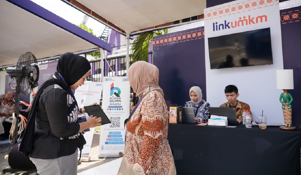 Usaha Camilan Berbasis Resep Keluarga Ini Berhasil Naik Kelas Lewat LinkUMKM BRI