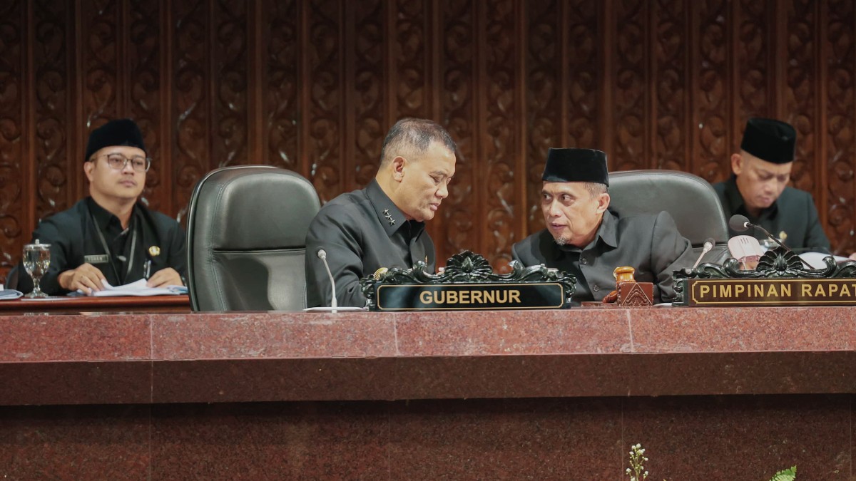 Raperda Pelayanan Publik Jateng Digodok, Luthfi Wajibkan ASN Respons Aduan 24 Jam