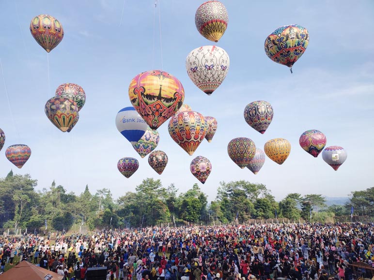 Duh Indahnya! Java Ballon Attractions Tampilkan 4 Formasi, Bisa Jadi Destinasi Wisata Unggulan di Wonosobo