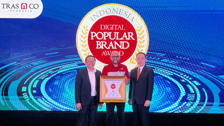 Bersyukur, JNE Raih Indonesia Digital Popular Brand Award 2024