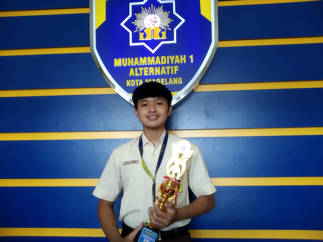 Darel Afaro Siswa SMP Mutual Kota Magelang Sabet 2 Juara Cabang Karate Berturut-turut