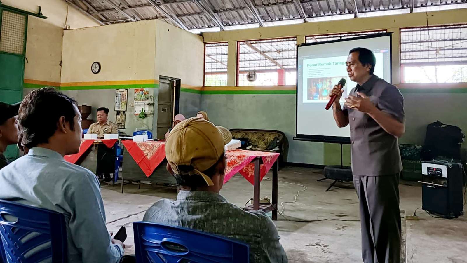 Marjinugroho Ajak Warga Rusunawa Nglarangan Kota Magelang Kompak Atasi Sampah