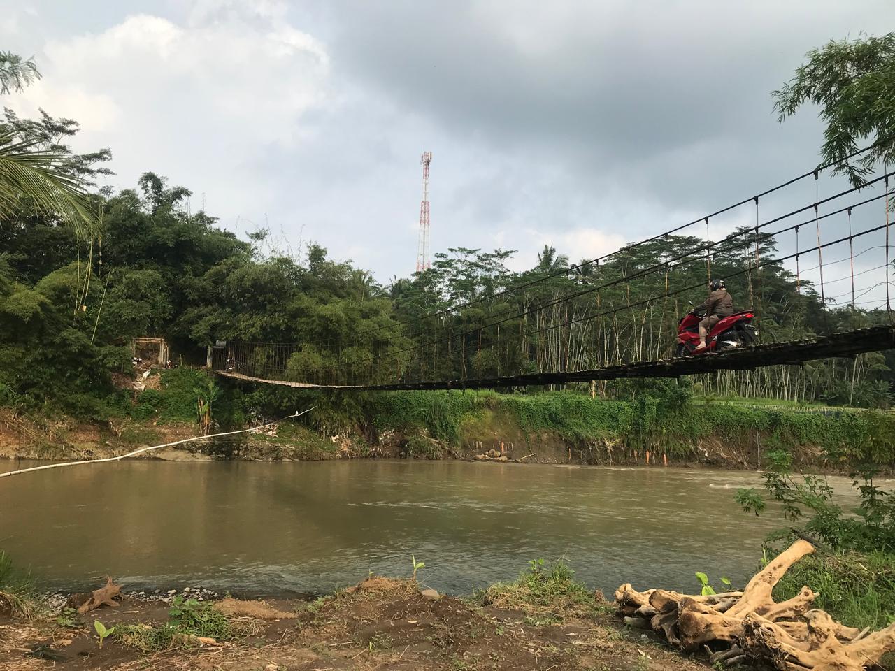 Pelebaran Jalan Sudah Berlangsung tapi Jembatan Ngembik Belum Juga Dibangun, Begini Tanggapan Pihak Proyek