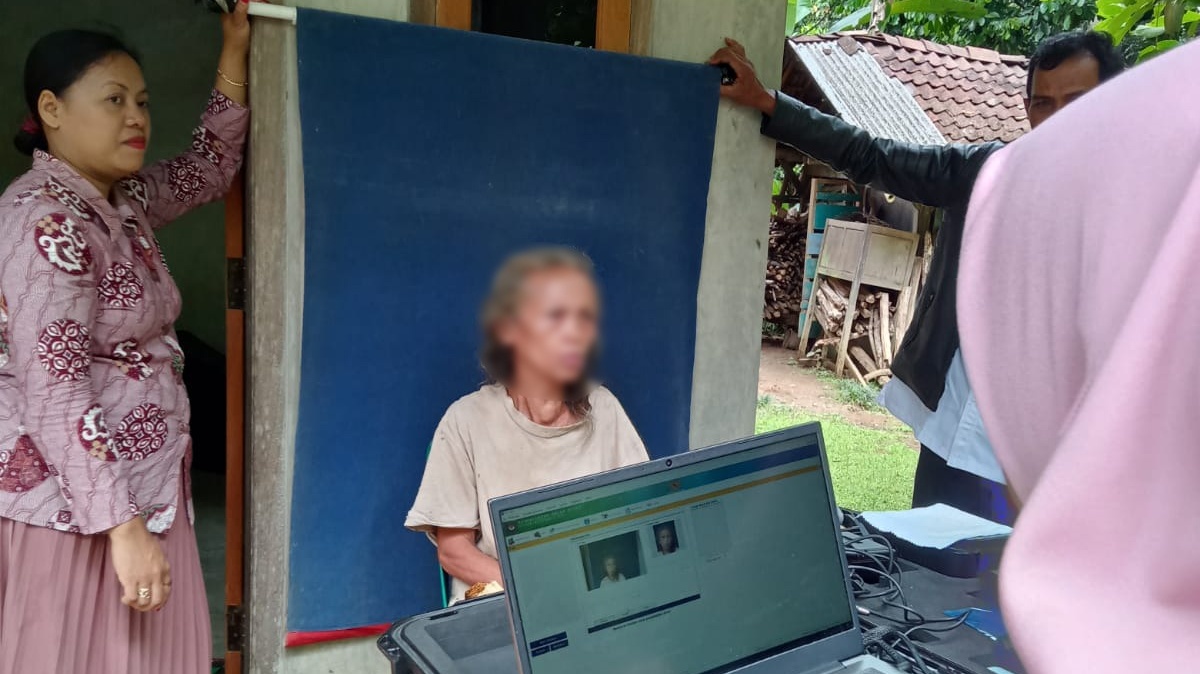 Paten Kepil Jemput Bola Rekam KTP-El untuk ODGJ dan Difabel di Wonosobo