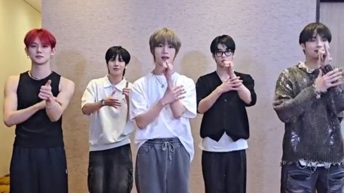 Usai Konser di Jakarta, TXT Joget Lagu Gara-Gara Sebotol Minuman Kompak Banget! MOA Histeris Lihat Ini