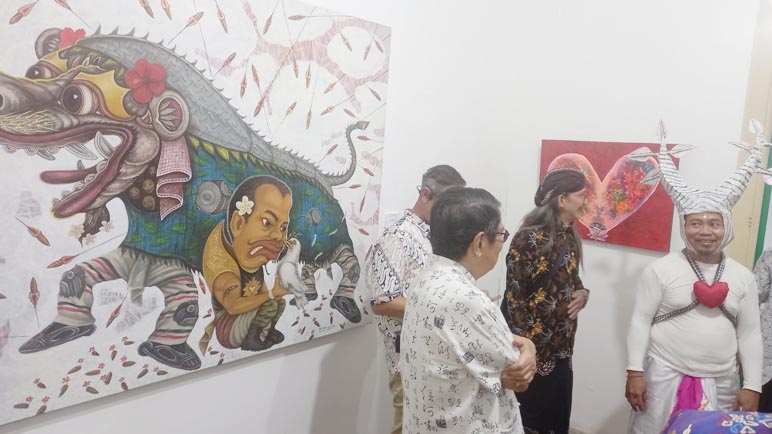 17 Karya Lukisan I Made Arya Dwita Dedok di Gedung Lokabudaya Magelang