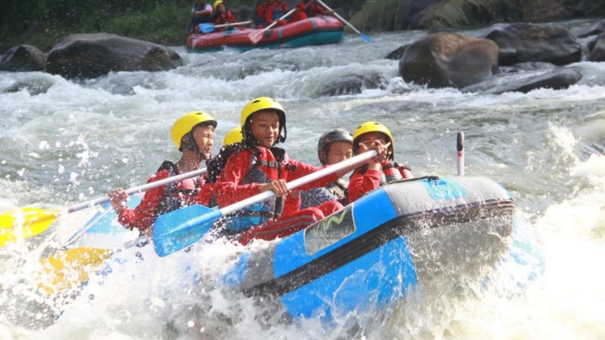 Sejarah Sungai Elo Magelang hingga Menjadi Wisata Rafting Terpopuler!