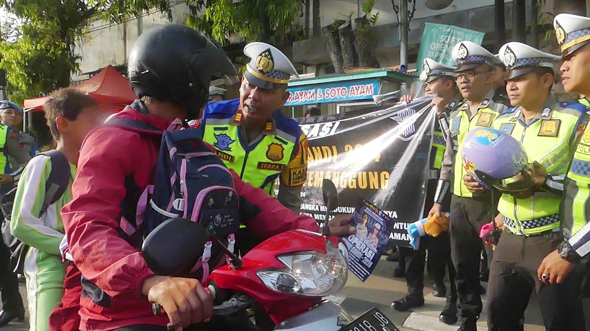 Operasi Zebra Temanggung: Edukasi dan Penegakan Hukum Jalan Raya, Knalpot Brong Jadi Sasaran Utama