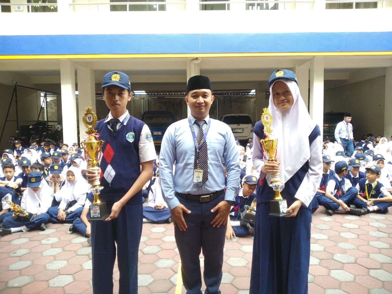 Hebat! Dua Siswa SMP Mutual Kota Magelang Borong Juara Lomba Membaca ...