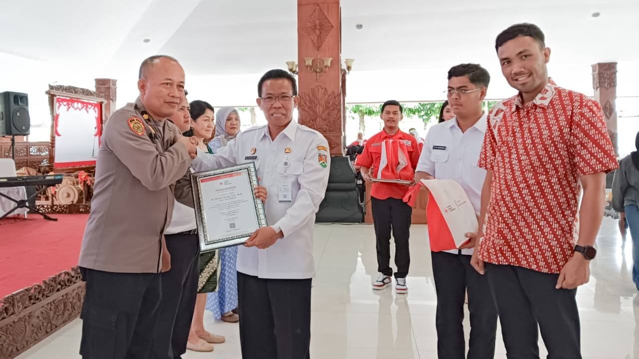 Di Kota Magelang Pendonor Darah Lebih dari 25 Kali, Dapat Piagam Penghargaan