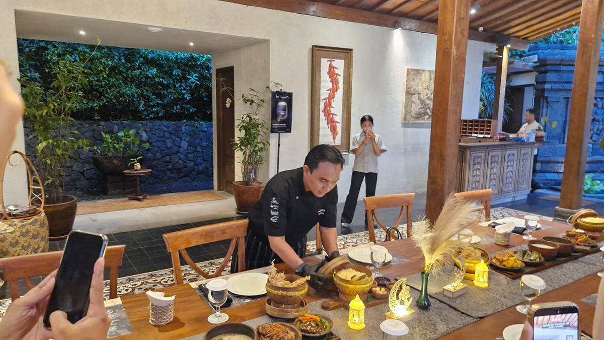 Nikmati Buka Puasa Khas Jawa Signature Javanese Platter di Plataran Heritage Borobudur