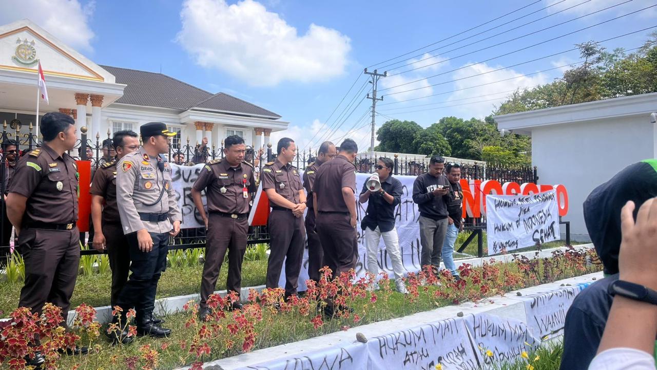 Warga Jambusari Desak Sidang Iwan Merapi Pembacokan Kafe Shaka Wonosobo