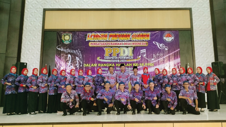 Pituruh Juara Lomba Paduan Suara PPDI Purworejo