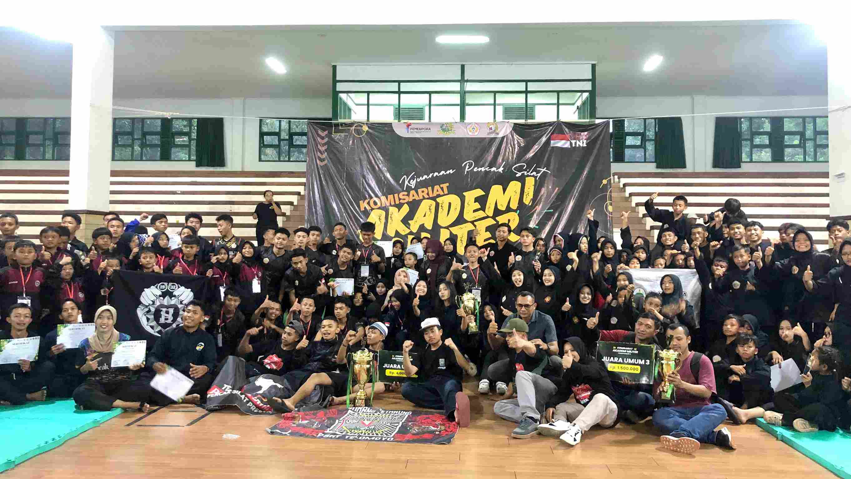 Tapak Suci SMP Mutual Kota Magelang Sabet Juara Umum Akmil Championship 2025