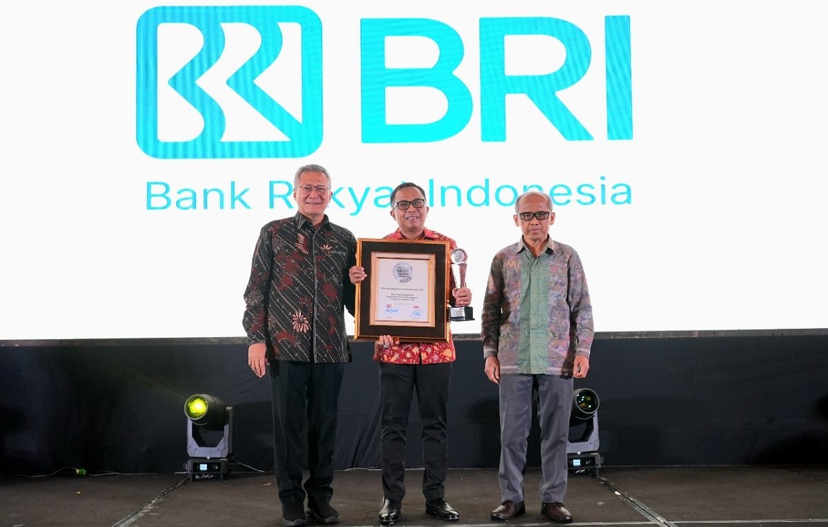 BRI Dinobatkan Sebagai Perusahaan dengan Tata Kelola Terbaik di Penghargaan Indonesia Trusted Companies 2025