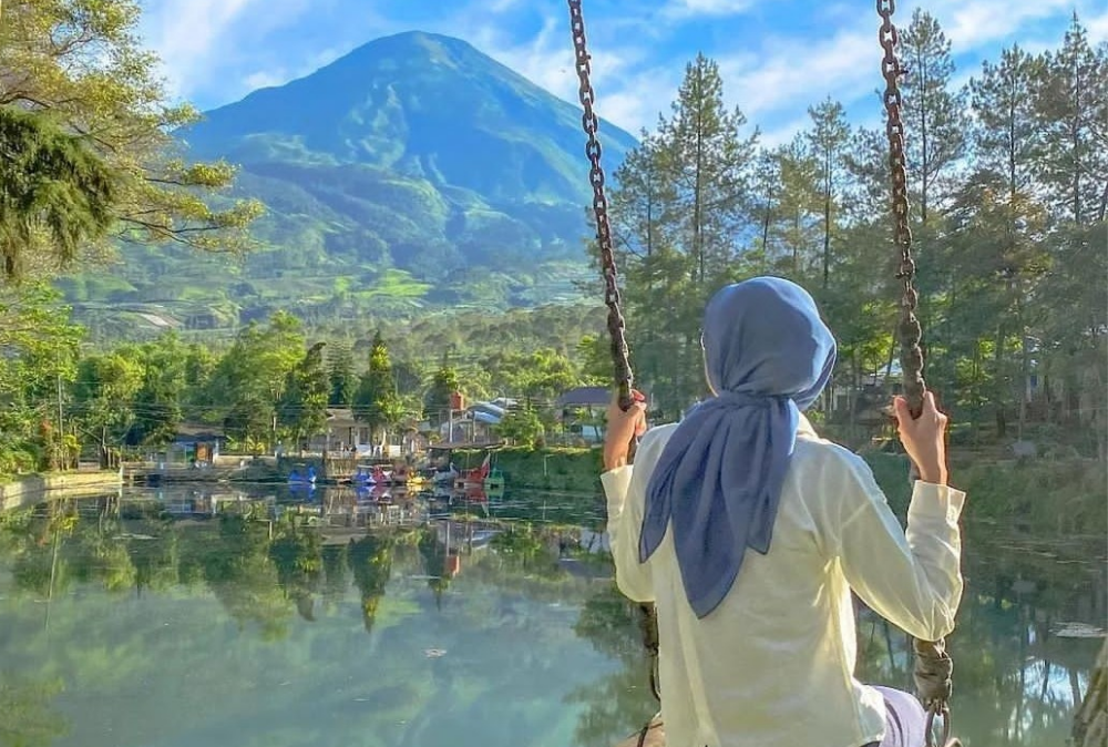 Panduan Foto dan Spot Terbaik Instagramable Telaga Bedakah Wonosobo