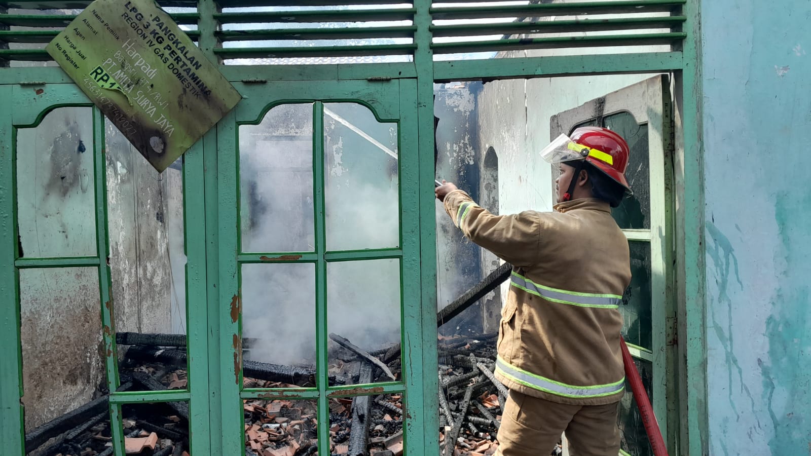 Bensin Tumpah Picu Kebakaran di Wonosobo, Kerugian Ditaksir Ratusan Juta