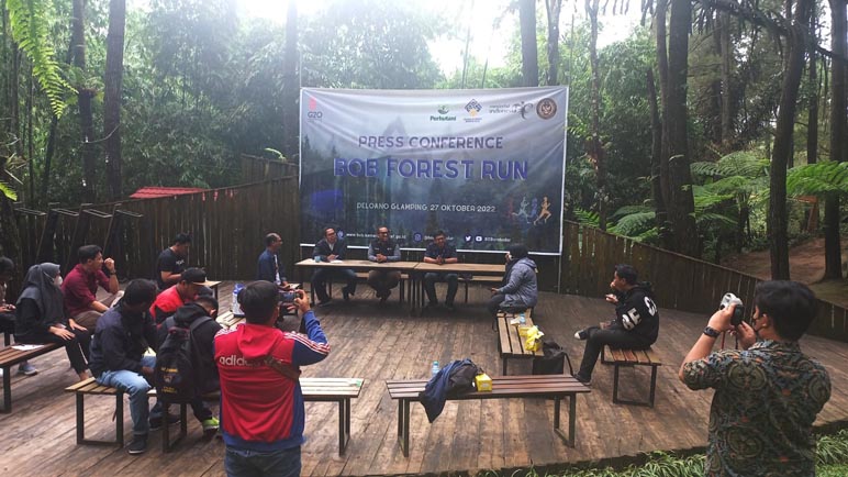 Badan Otorita Borobudur Tantang Masyarakat Lari di Hutan Menoreh, Hadiahnya Puluhan Juta!