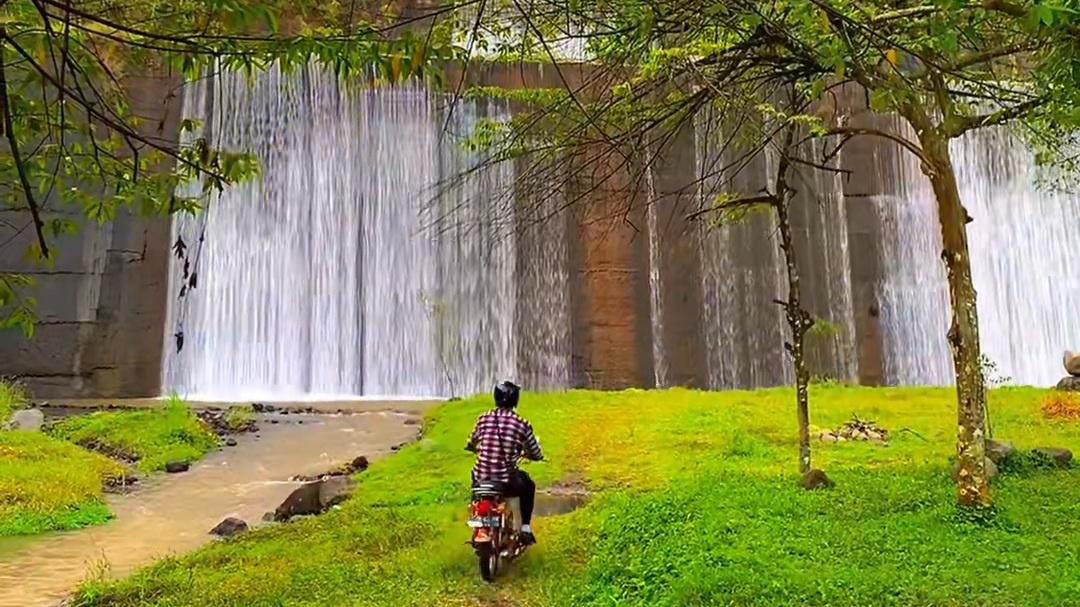 Alasan Sabo Dam Nglumut Dijuluki Air Terjun Niagaranya Magelang
