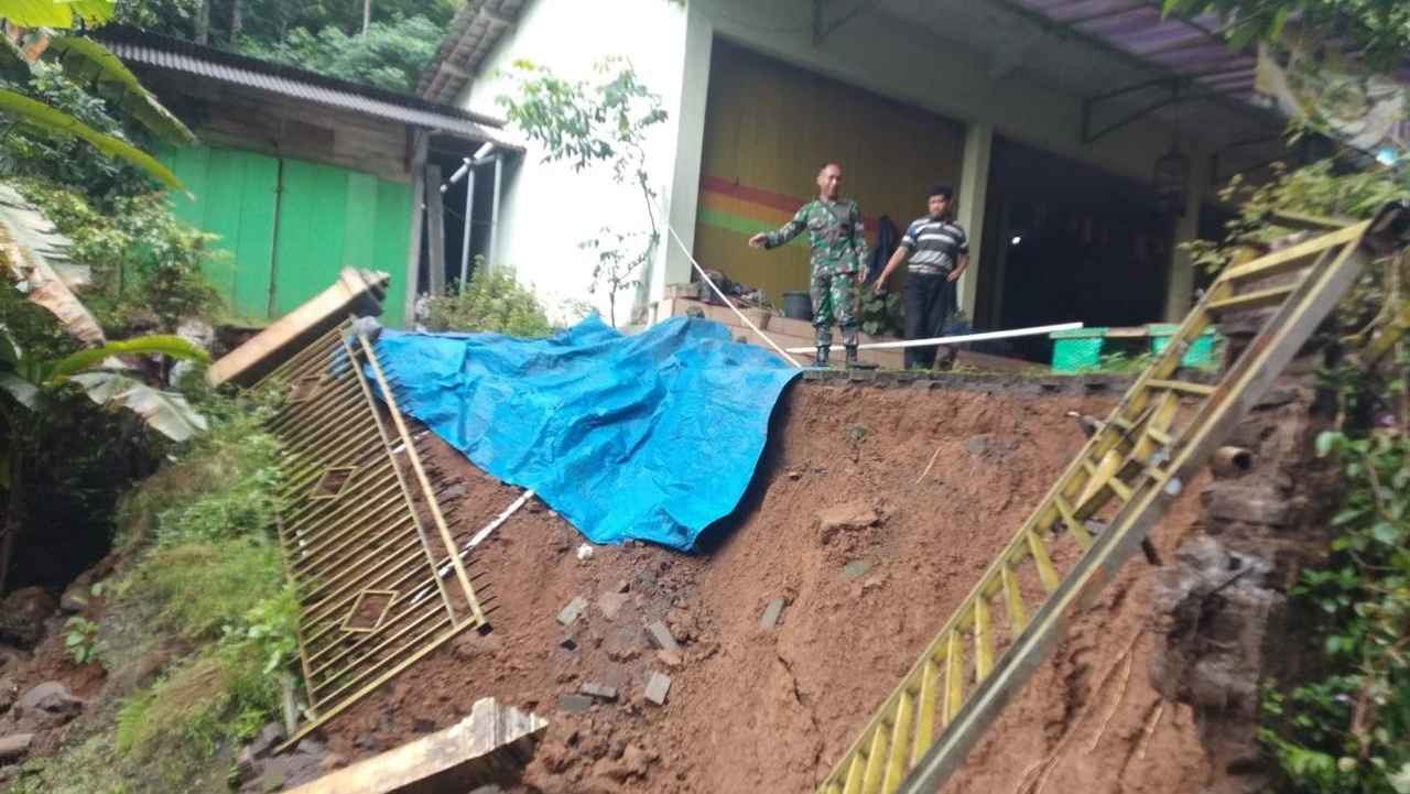 Longsor Jadi Dominasi Bencana Alam di Kabupaten Magelang