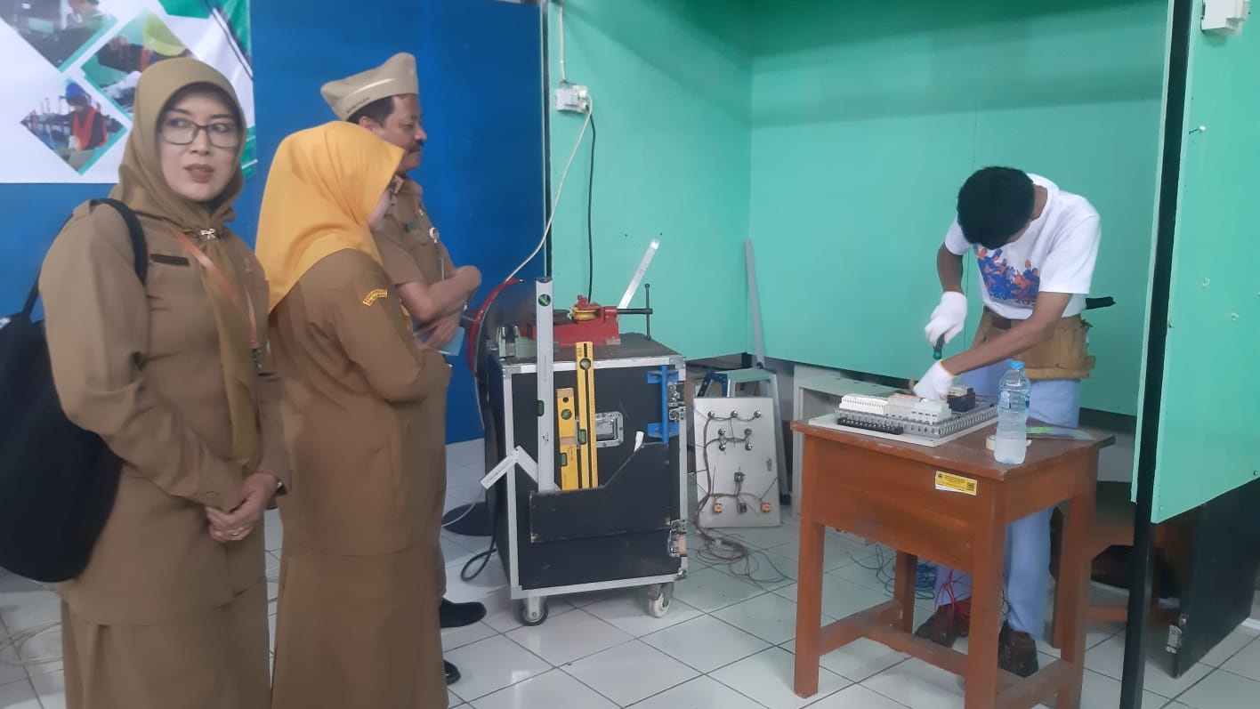 141 Peserta Adu Keterampilan dalam LKS SMK Tingkat Kabupaten Purworejo