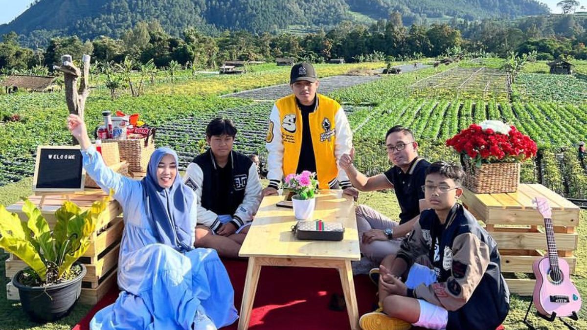 Nongkrong Cantik Saat Libur Nataru di Senja Pagi Cafe Magelang Dengan Keindahan Alam yang Luar Biasa