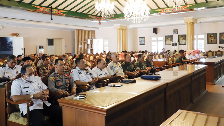 Pemkab Purworejo Pelototi Jalur Strategis Pemudik