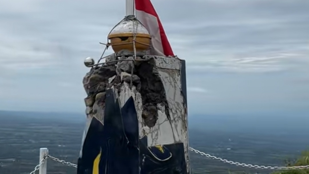 Tugu Puncak Gunung Andong Tersambar Petir, Tidak Ada Korban Jiwa