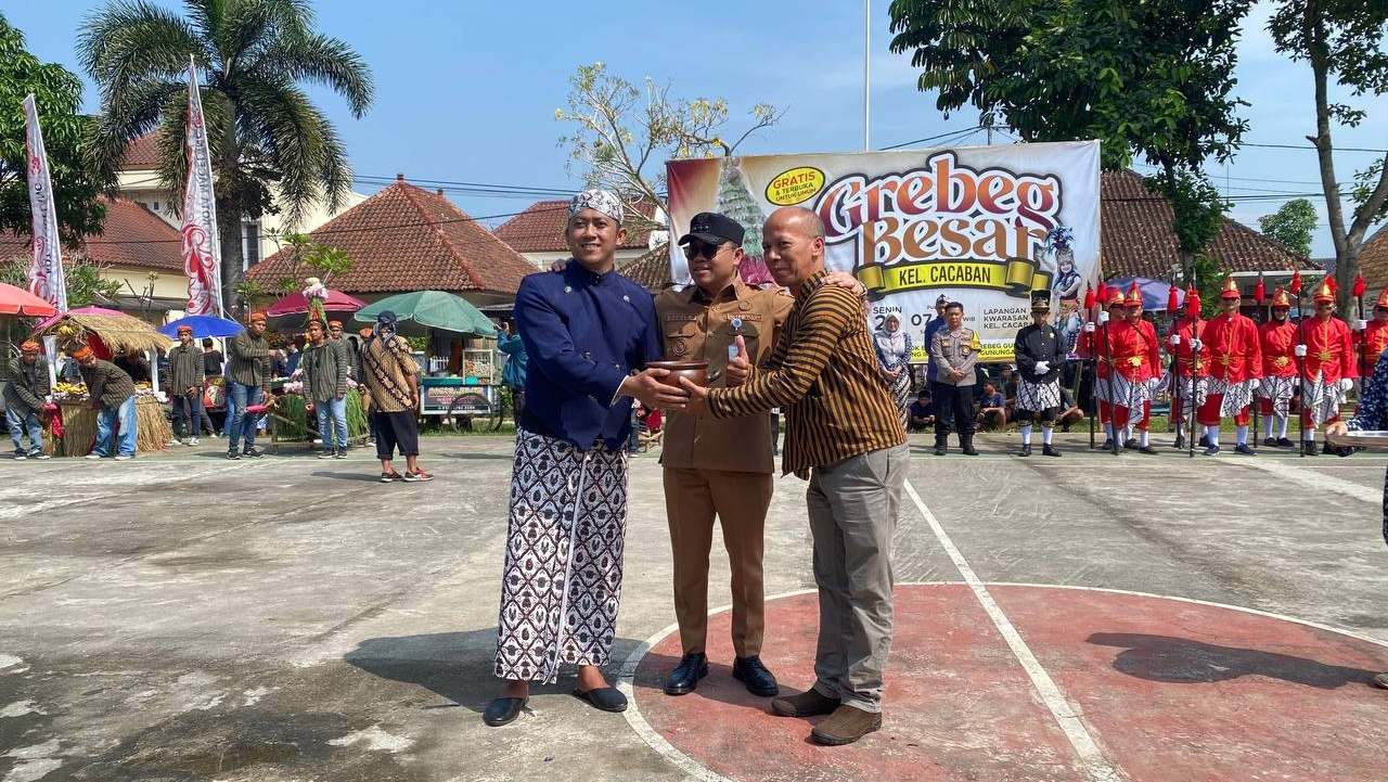 Jejak Sejarah Tradisi Grebeg Besar Masyarakat Cacaban, Ungkapan Rasa Syukur Setelah Wabah Penyakit