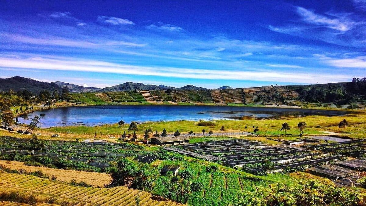 Inilah Wisata  Alam Telaga Merdada-Danau Terluas di Kawasan Dieng  Memiliki Keindahan Alam yang Memukau