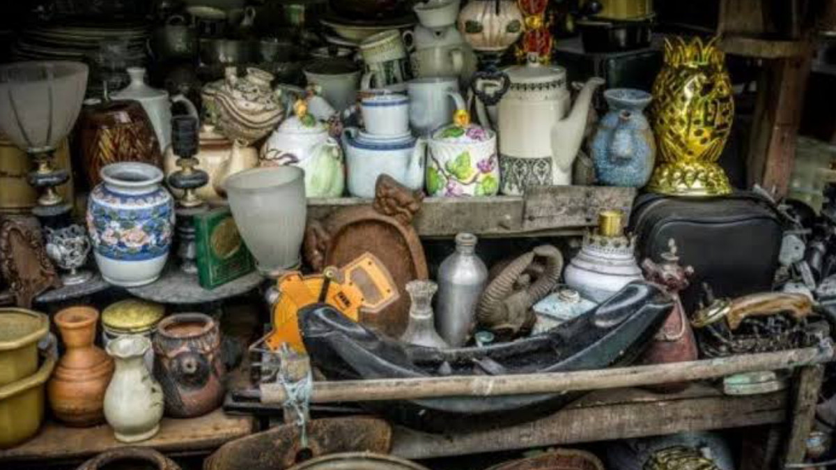 Uniknya Pasar Klitikan Kota Lama Semarang, Pasar Estetik yang Menjual Barang Antik Peninggalan Masa Penjajahan