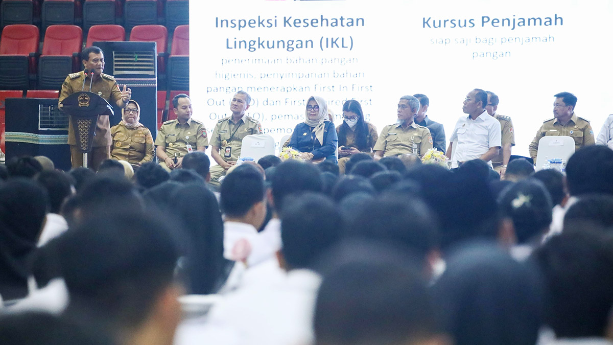 Gubernur Luthfi Tegaskan Pengawasan Ketat Program MBG, Jawa Tengah Siap Jadi Contoh Nasional