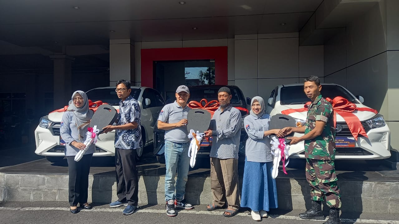 Tangis Bahagia Pemenang 5 Unit Mobil dan 34 Motor Hasil Undian Bank Bapas 69 Magelang