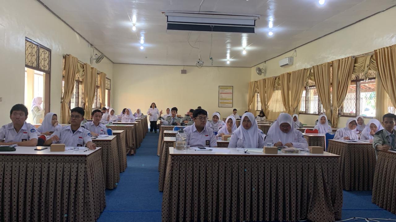 Anggota Baru Arjuna SMA Negeri 5 Magelang Gelar Pelatihan Jurnalistik Tingkat Dasar