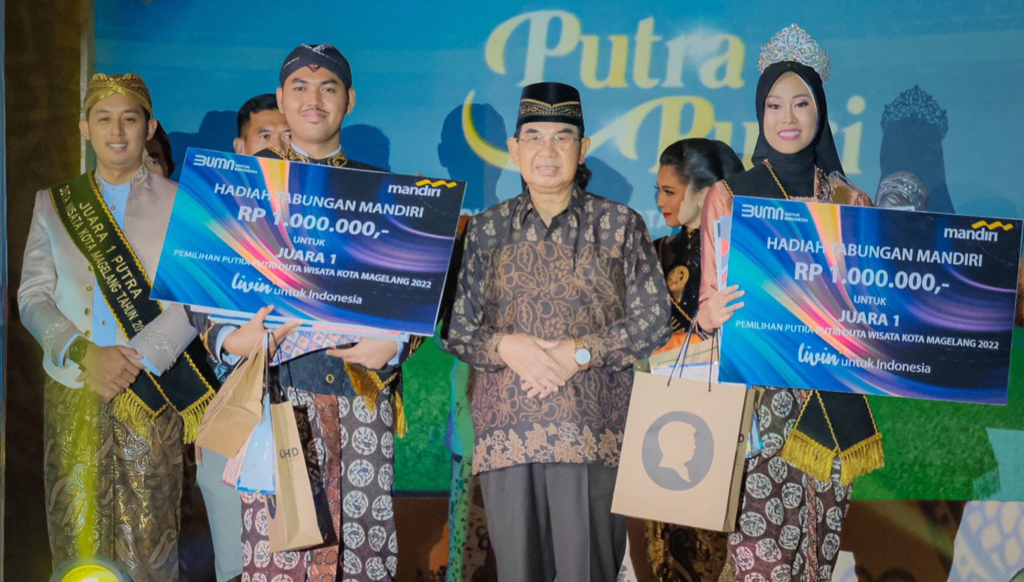 Gana Kusuma dan Primaayu Nihashafa Duta Wisata Kota Magelang 2022